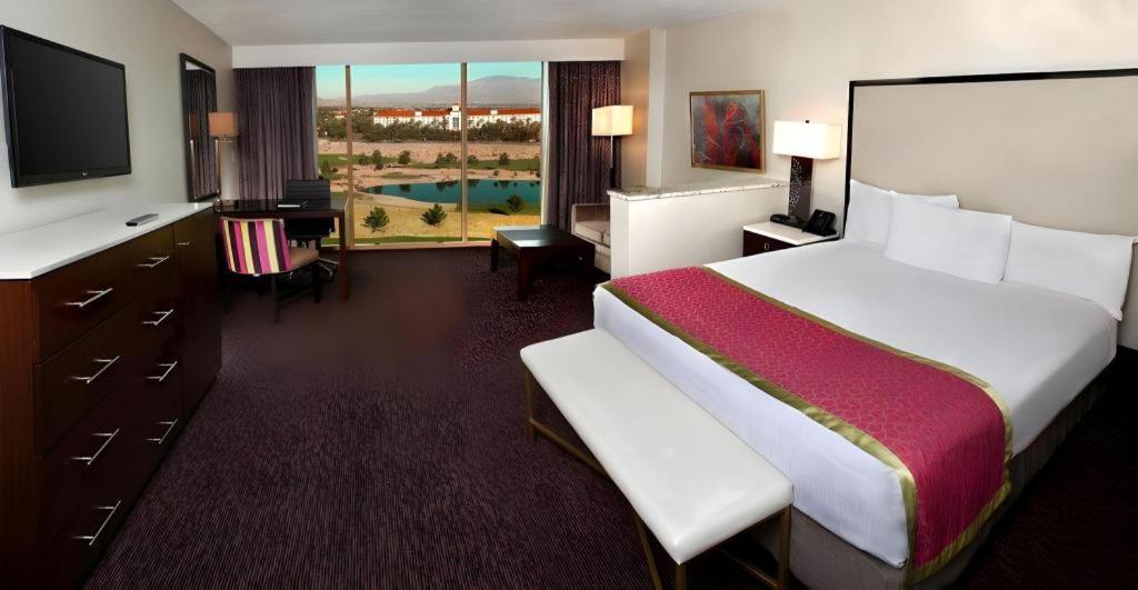 ซันโคสต์ โฮเทล แอนด์ กาสิโน Hotel ลาสเวกัส ภายนอก รูปภาพ