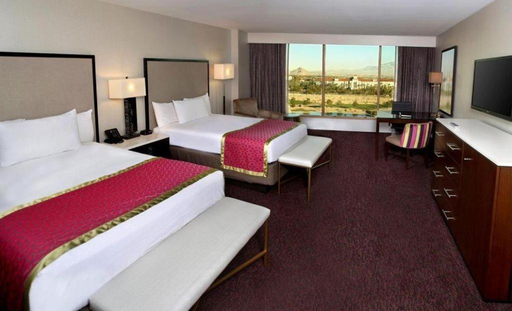 ซันโคสต์ โฮเทล แอนด์ กาสิโน Hotel ลาสเวกัส ภายนอก รูปภาพ