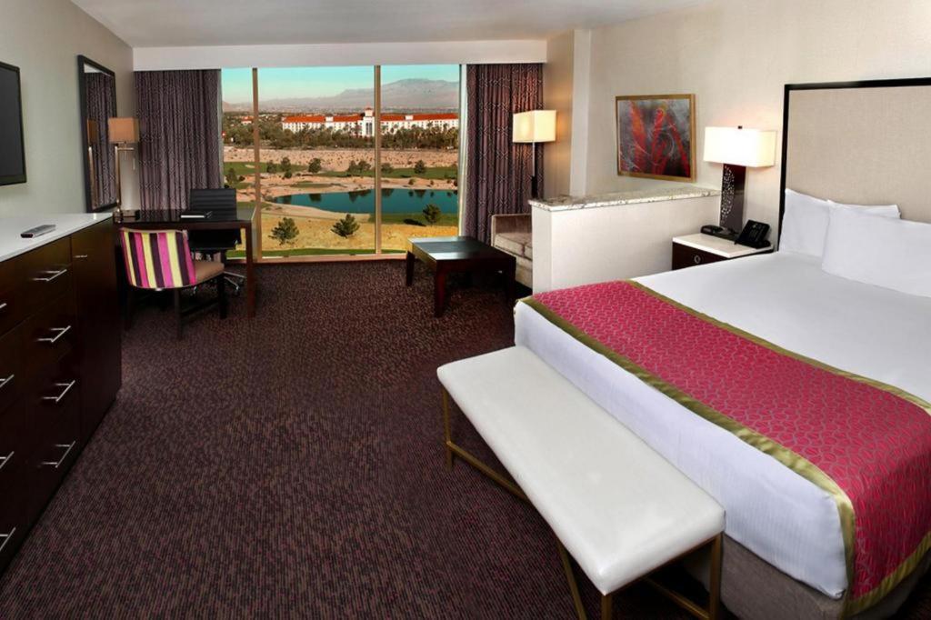 ซันโคสต์ โฮเทล แอนด์ กาสิโน Hotel ลาสเวกัส ภายนอก รูปภาพ