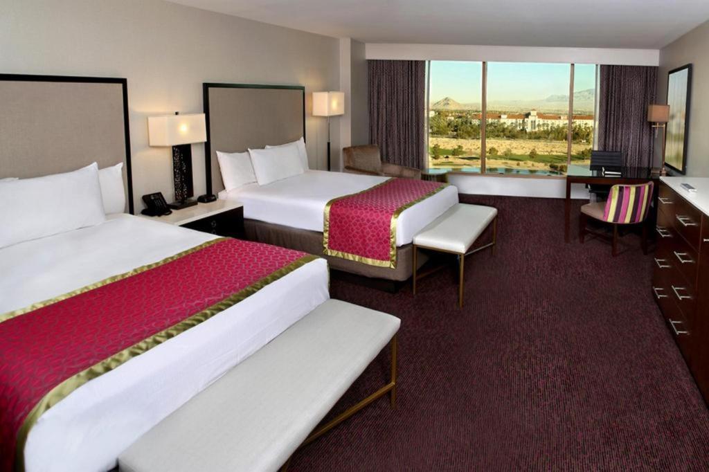 ซันโคสต์ โฮเทล แอนด์ กาสิโน Hotel ลาสเวกัส ภายนอก รูปภาพ